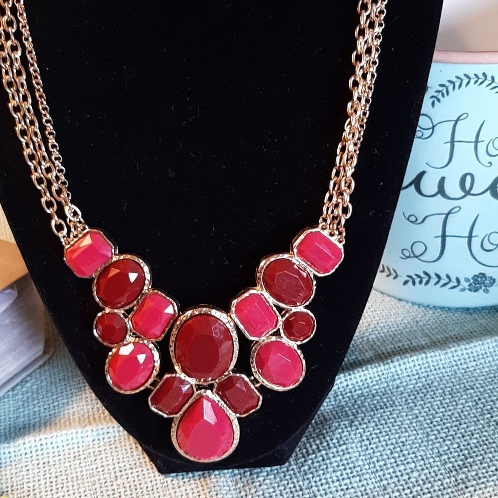 Pink & Purple Costume Necklace - Picture 2 of 4